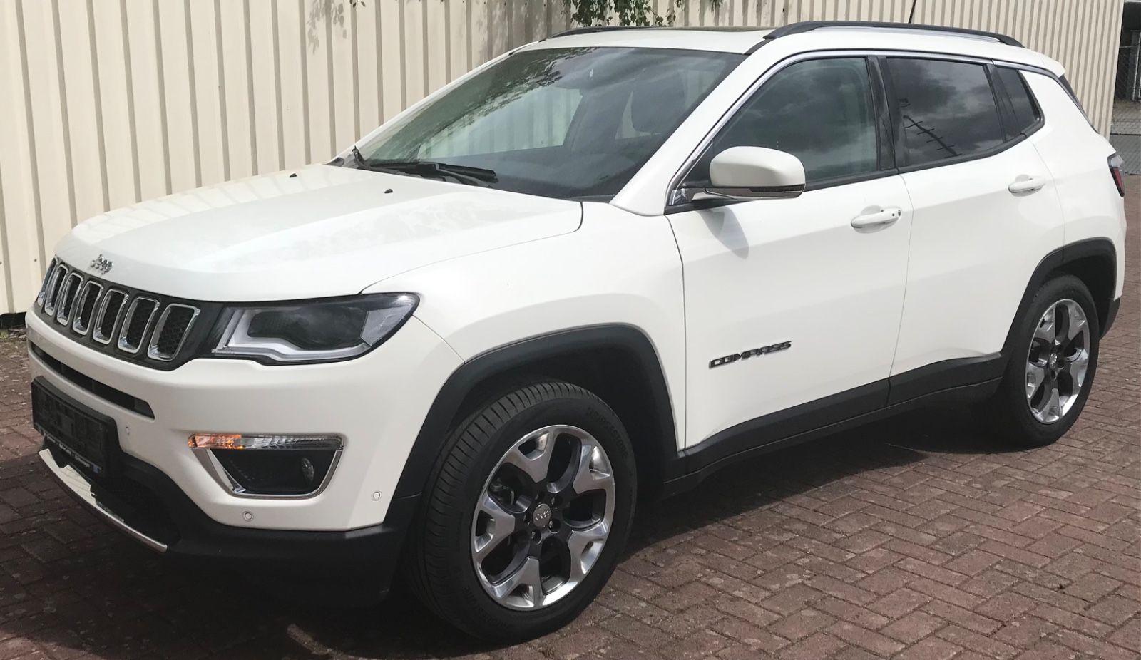 JEEP Compass Limited 1,4 MultiAir*LEDER*PANO*AHK*NAVI